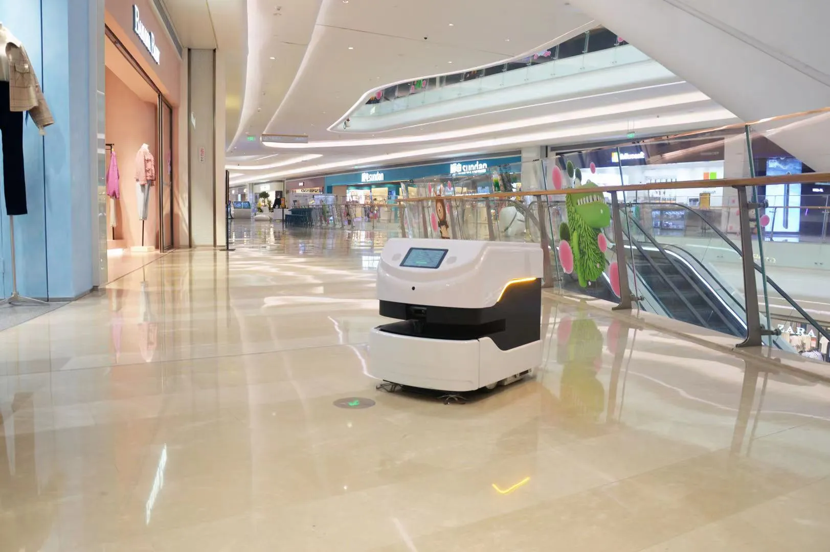 Gør sociale bots mere naturlige